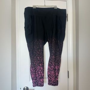 Torrid Plus Size 4x Black & Pink Athletic Leggings